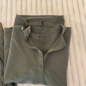 Figs Green Scrub set - medium.